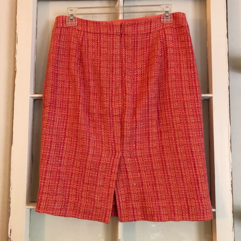 J. Crew No. 2 Pencil Skirt - Size 6 - Picture 2 of 3